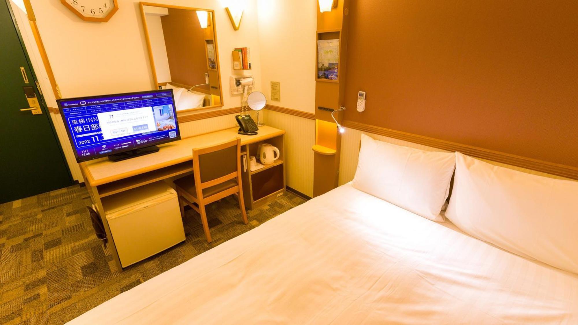 Toyoko Inn Takasaki Eki Nishi Guchi No 2 Room photo