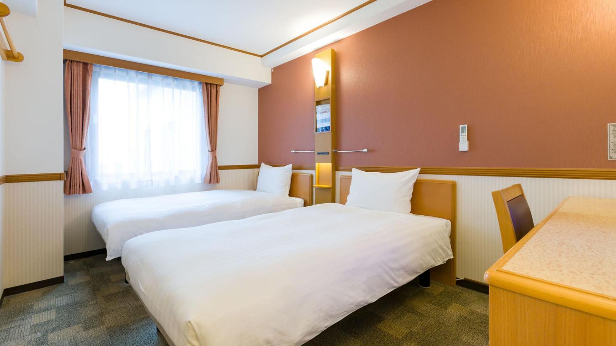 Toyoko Inn Takasaki Eki Nishi Guchi No 2 Exterior photo
